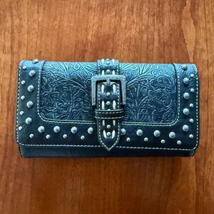 Montana West Women's Wallet Black Studded Buckle Embossed Floral Design Western